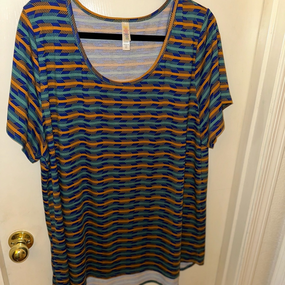 Hi-lo hem Tshirt no pockets